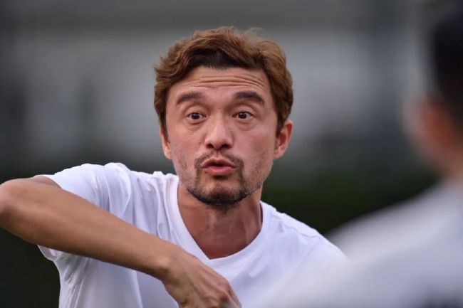 狠狠r